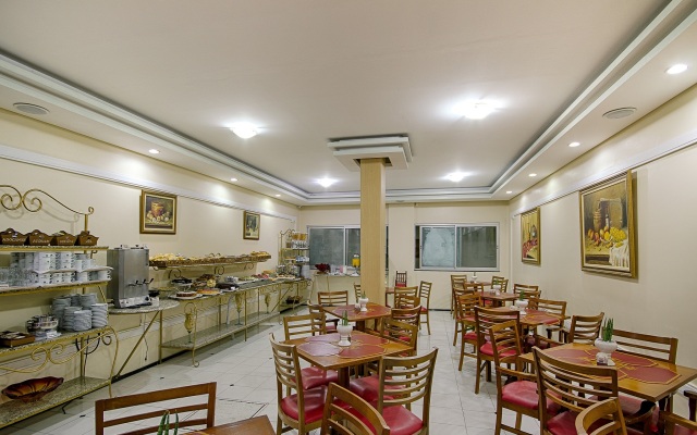 Hotel Golden Park Curitiba by Nacional Inn