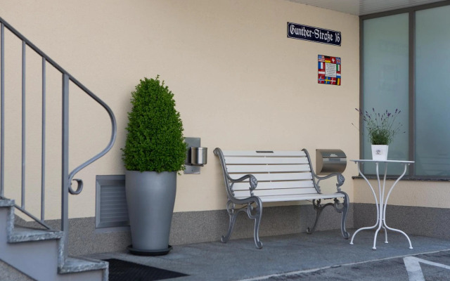 Hotel Kriemhild am Hirschgarten