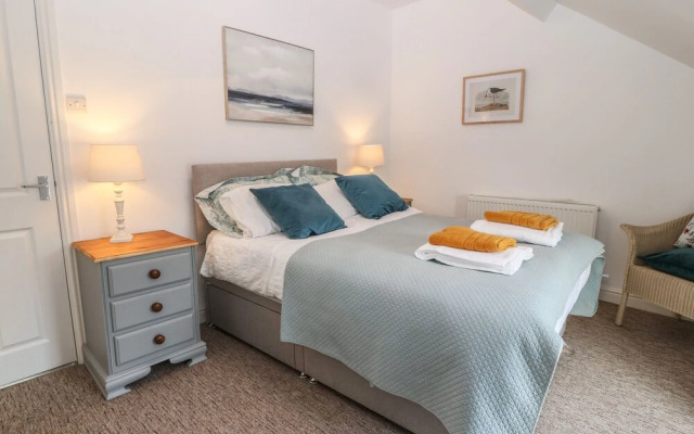 The Bell Apartment