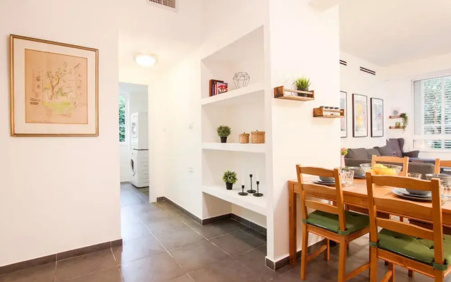 Spacious 3BR in Ben yehuda by Holiday-rentals