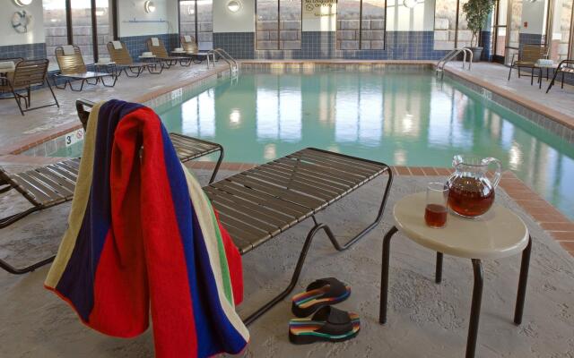 Hampton Inn & Suites McComb