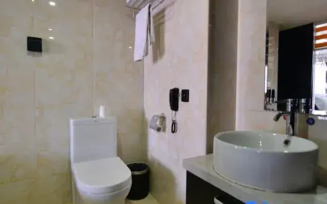 Hua Yan Hotel