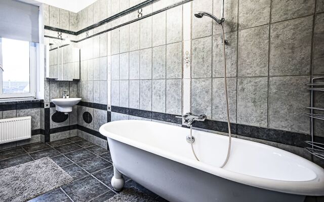 WINWINSTAY Residence in Heart of Old Town