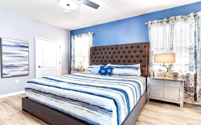 Family-friendly Oasis With Game Room & Pool