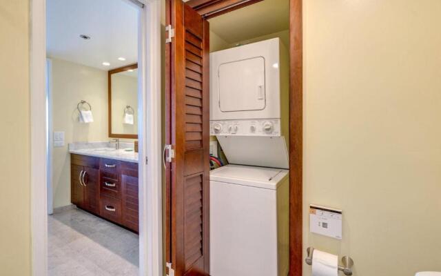 Waikiki Beach Tower #1903