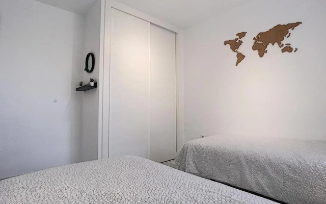 2268-Penthouse with terrace seaview