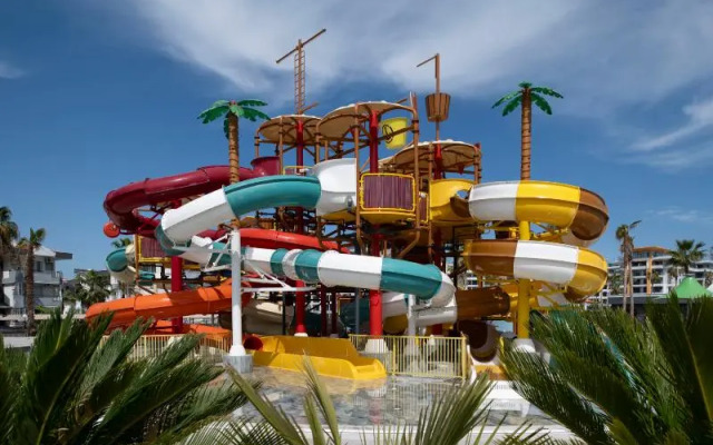 Wyndham Alanya Hotel