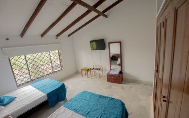 Hostal Casa Cristales