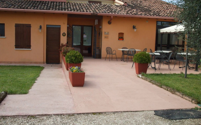 Agriturismo Nuvolino - Guest House