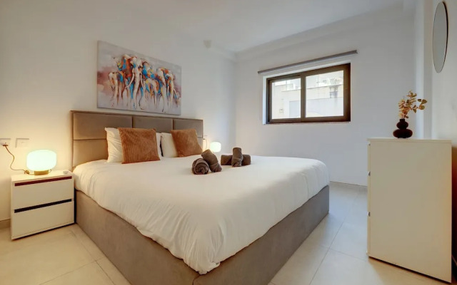 Cozy 2BR Sliema Getaway by the Water