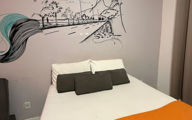 Studio Copacabana a 100 metros da Praia