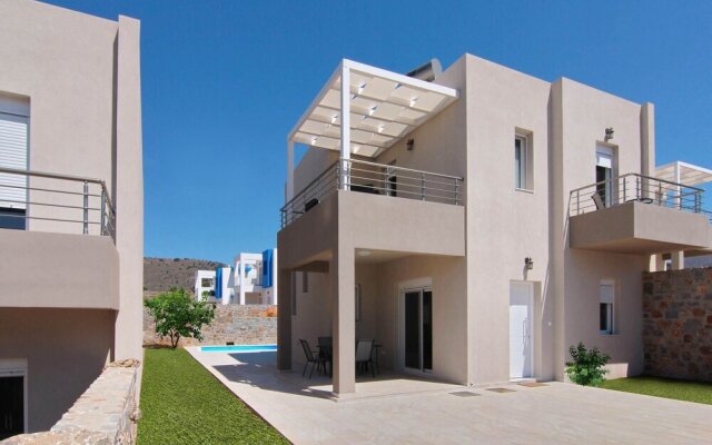 A Wonderful 2 Bedroom Villa With Great Amenities