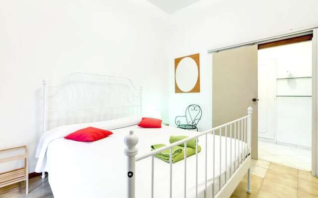 Apartment With 2 Bedrooms In Roma With Furnished Balcony And Wifi 130 Km From The Slopes