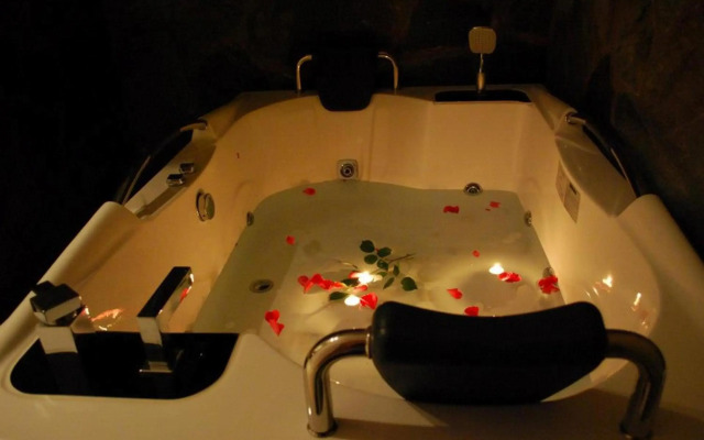 Konaki Hotel & SPA