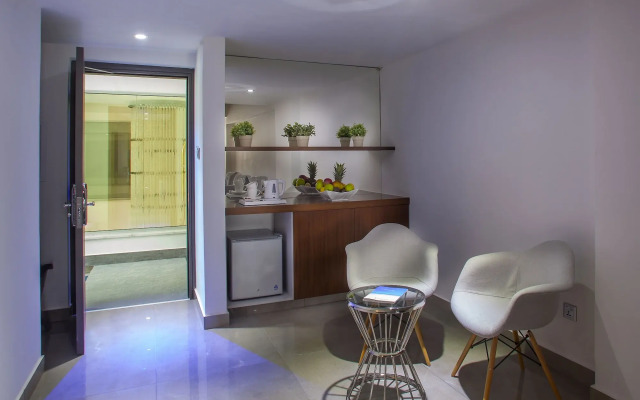 King Evelthon Beach Hotel & Resort