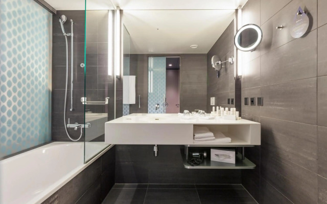 Kimpton Surfcomber Hotel by IHG