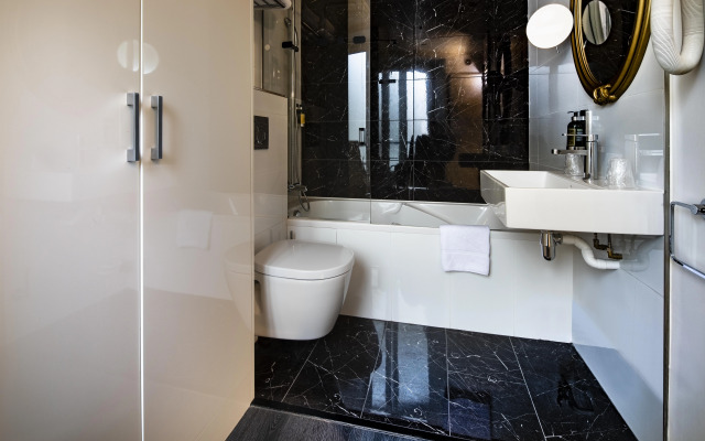 Hotel Montparnasse St Germain