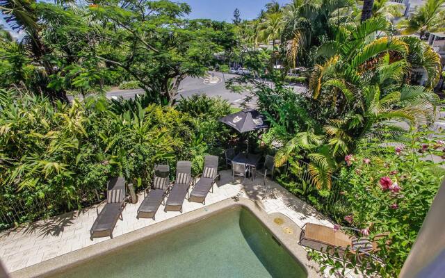 Port Douglas Apartments - Adults Only Oasis