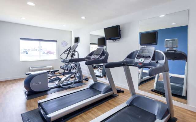 Comfort Suites Lincoln North