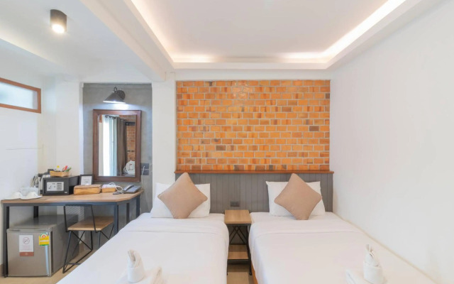 The Old City Wall Inn