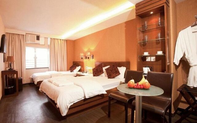 Sunny Day Hotel