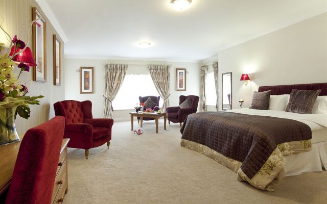Riverside Park Hotel