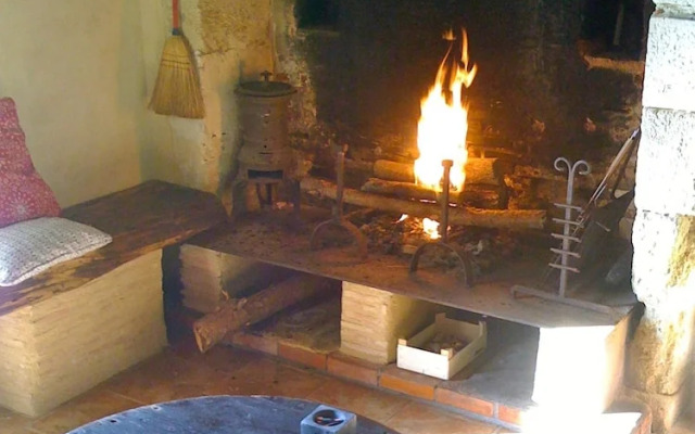 Villa With 4 Bedrooms in Saint-laurent-des-hommes, With Private Pool,