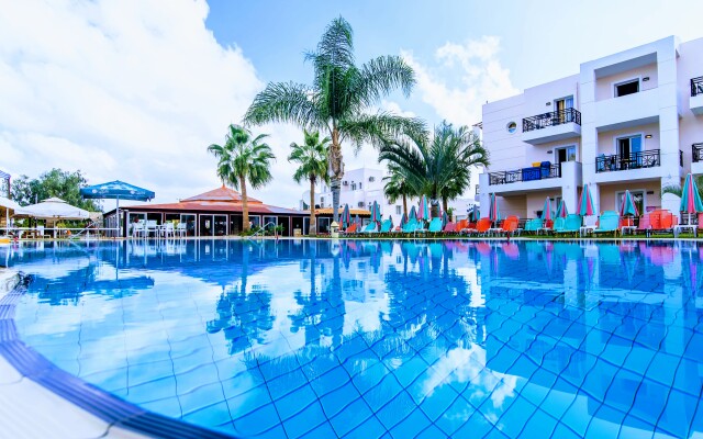 Yiannis Manos Hotel