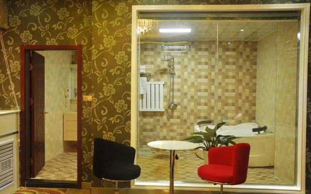 Yufujiang Fashion Business Hotel