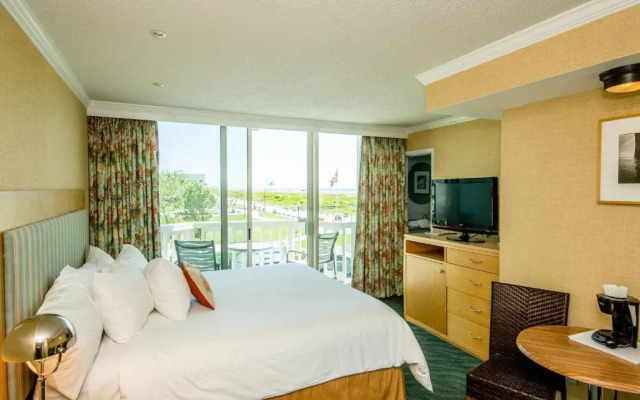 Port Royal Oceanfront Hotel