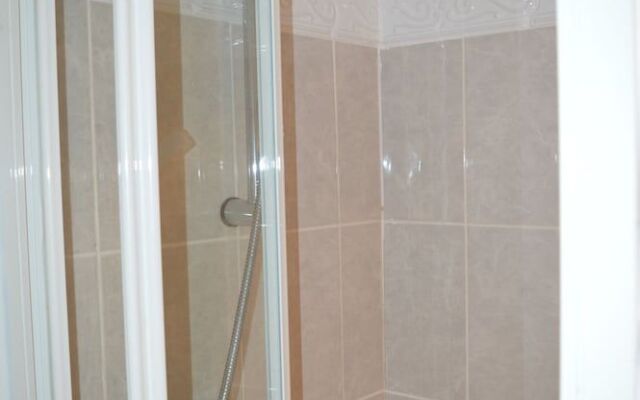 Syston Guest House