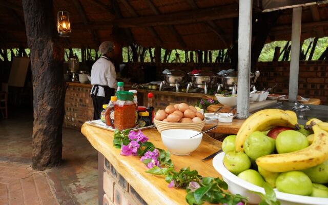 Honeyguide Khoka Moya Camp