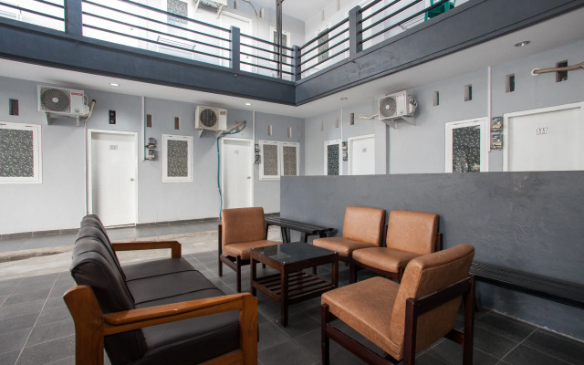 Super OYO Capital O 1176 J3 Residence Syariah