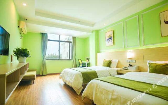 Yijia Business Hotel