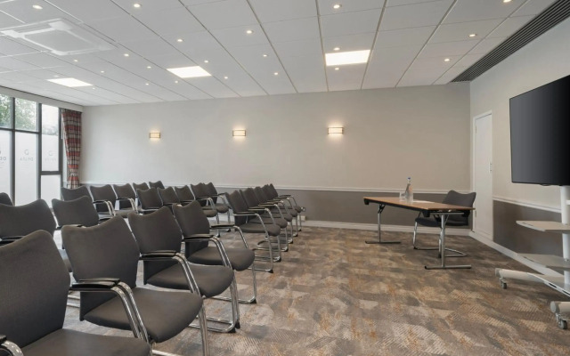 Delta Hotels by Marriott Waltham Abbey