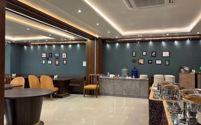 Hotel Shantam Regency