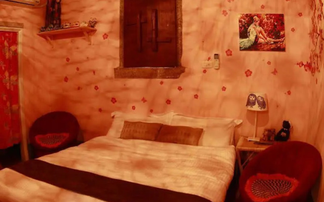 Lala B & B