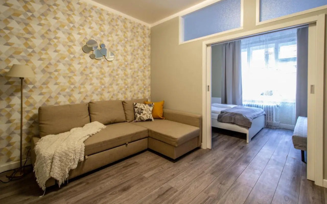 Old Town Rybna Apt by Ruterra