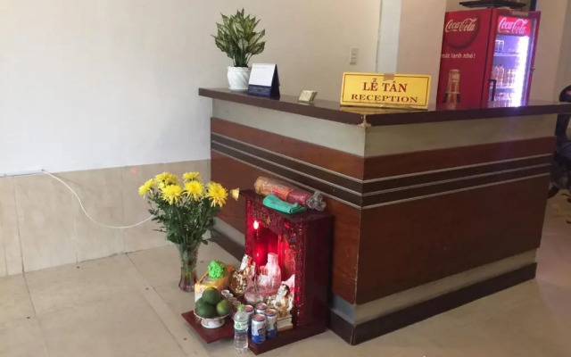 Tan Truong Son Hotel