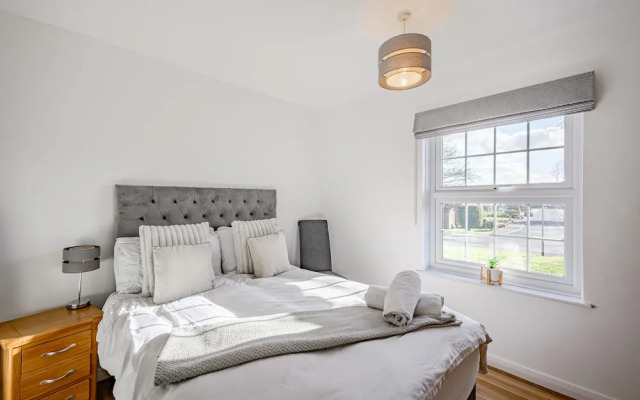 Impeccable 2-bed Apartment in Carlisle