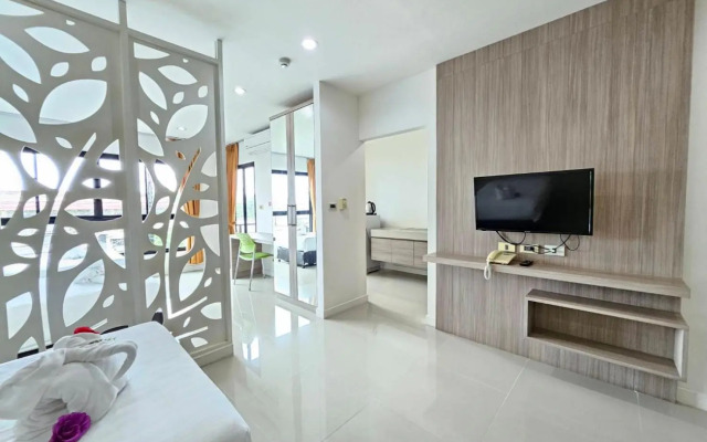 S4 Nai Yang Beach Phuket (SHA Plus+)