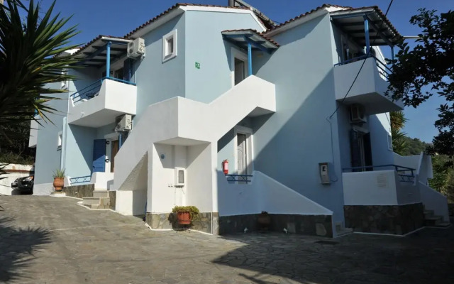 Blue Apartments Ipsos