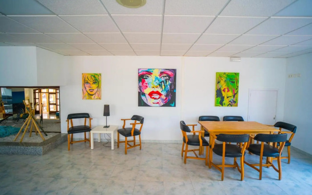Hotel Sur