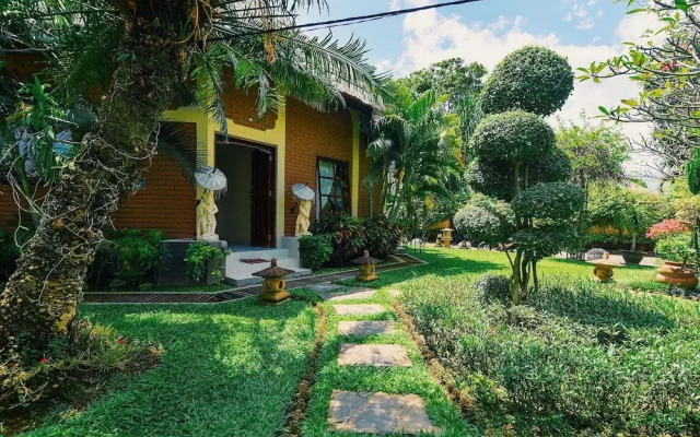 Villa Pelabuhan