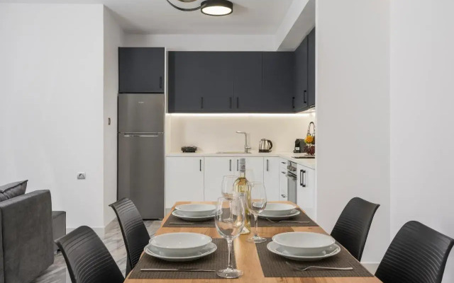 Quarters Luxury Apartments