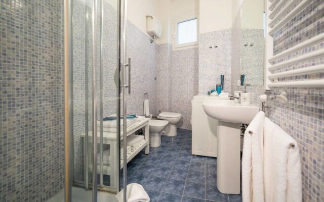 New Elegant Flat With Terrace