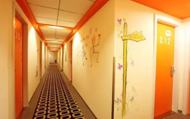 Pods Inn - Shiquan Street