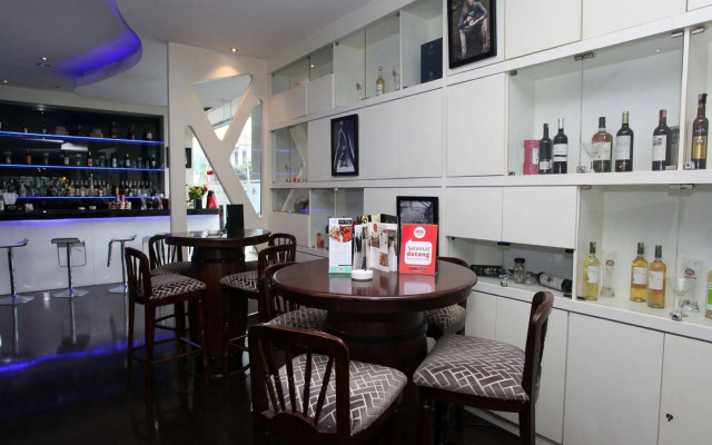 NIDA Rooms Railway Medan Merdaka Square