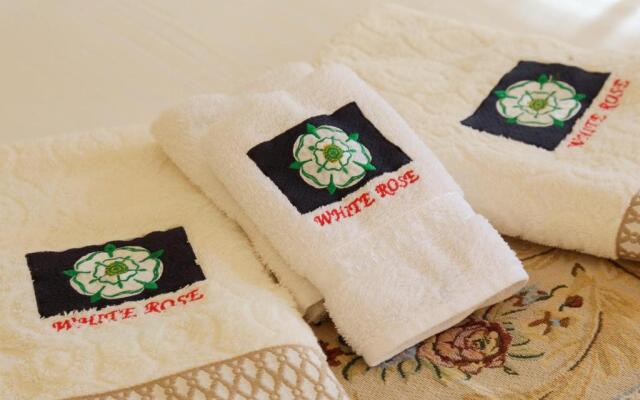 Whiterose Guesthouse