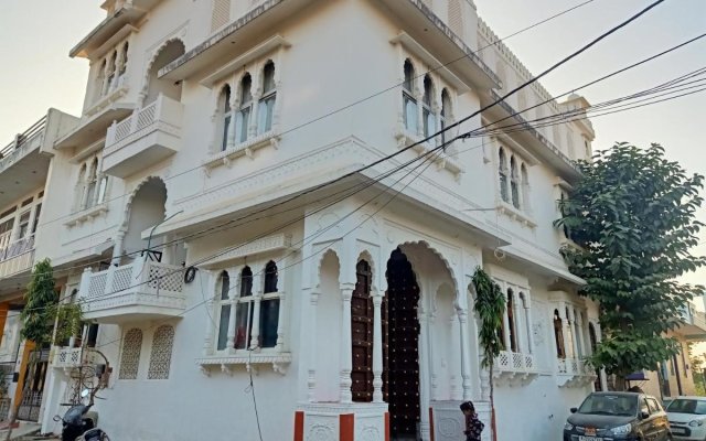 Hindupura Residency